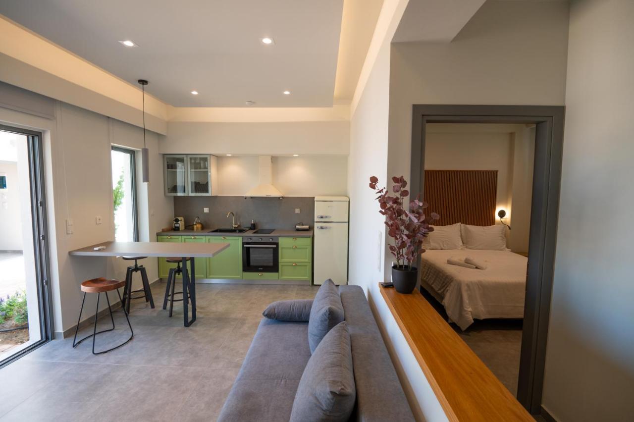 Vuar Suites Petalídhion Esterno foto